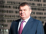 "Коммерсант" даже знает, что за подругу активно хлопочет сам Сердюков, который, судя по известному заявлению Владимира Путина о том, что "у нас не 37-й год", избежит уголовного пятна в биографии