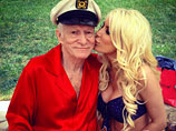 Основатель известного американского мужского журнала Playboy, 86-летний Хью Хефнер попытается вновь связать себя законными узами брака с 26-летней невестой, которая ранее сбегала от него перед самой свадьбой