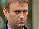 В беседе с журналистами "Эха" Навальный признал в президенте Владимире Путине выдающегося политического деятеля, достигшего большого умения "в области манипулирования общественным сознанием"